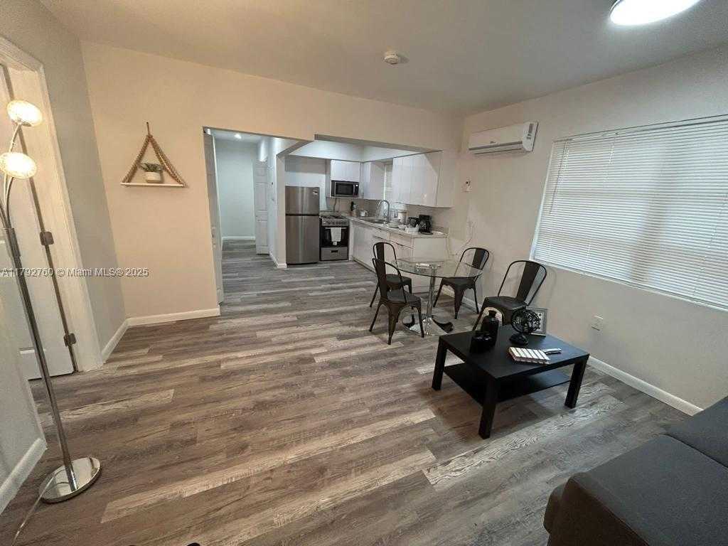 Small Image of 2655 SOUTH WEST 24TH AVE, Miami Number 23