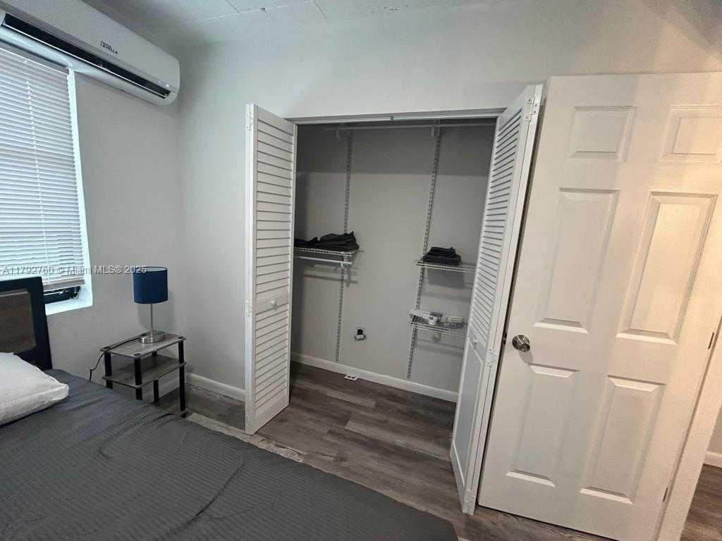 Small Image of 2655 SOUTH WEST 24TH AVE, Miami Number 28