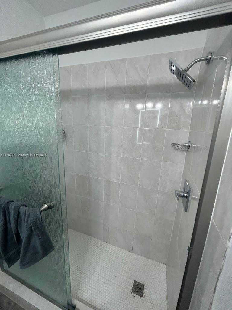 Small Image of 2655 SOUTH WEST 24TH AVE, Miami Number 34