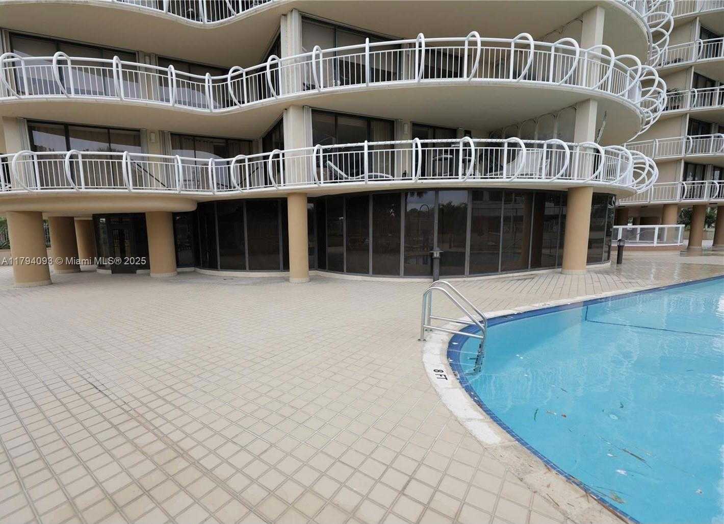 Small Image of 2843 SOUTH BAYSHORE DR #VILLA1, VILLA 2, Miami Number 13