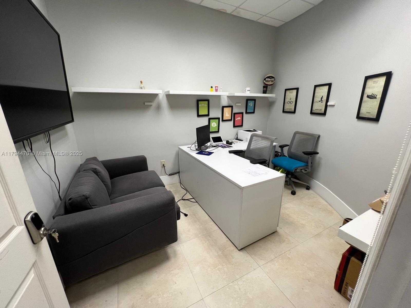 Small Image of 2330 NORTH WEST 102ND PL, Doral Number 4