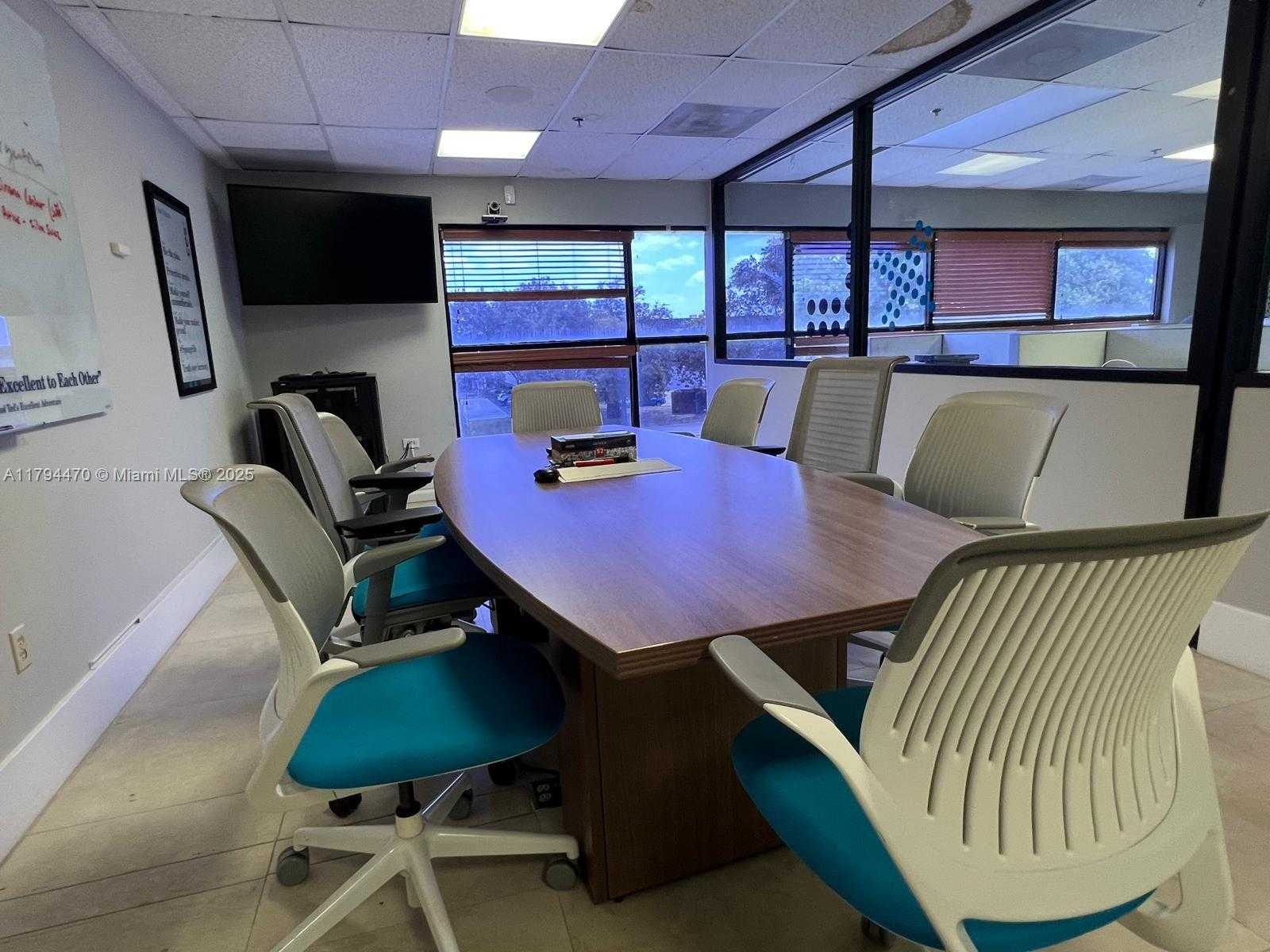 Small Image of 2330 NORTH WEST 102ND PL, Doral Number 7