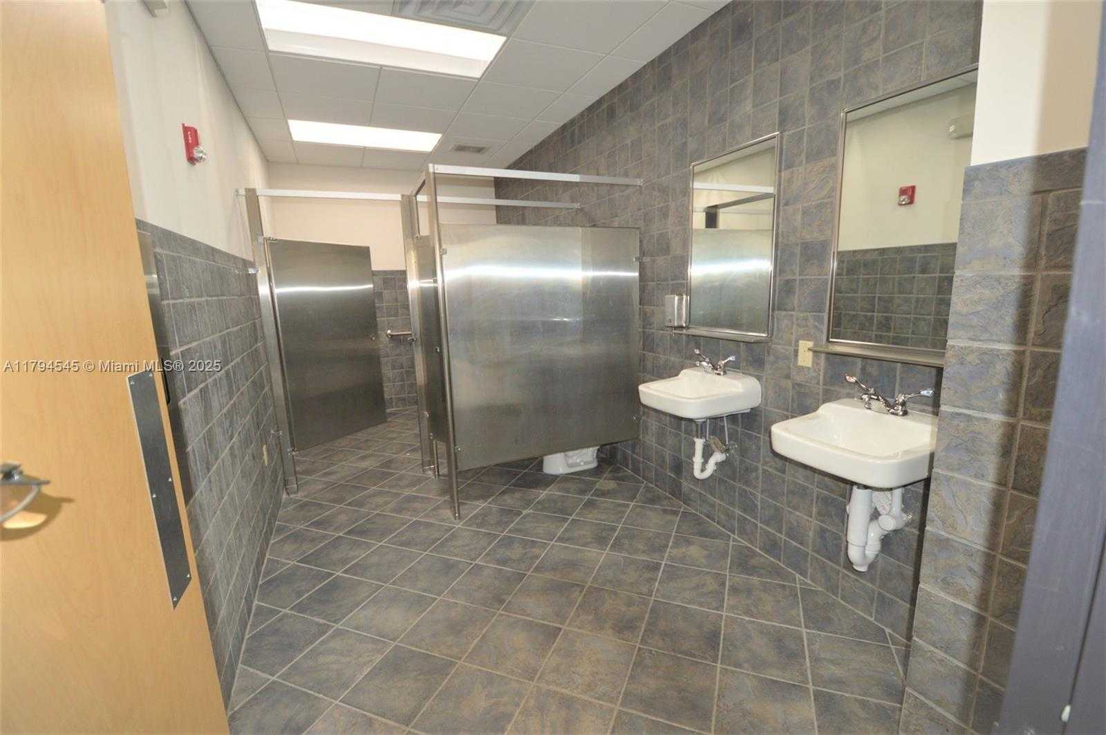 Small Image of 33004 SOUTH DIXIE HWY, Florida City Number 12