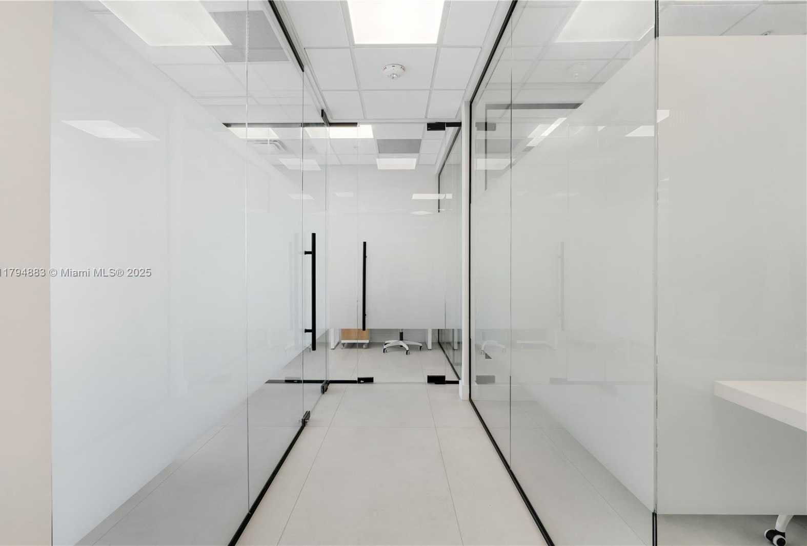 Small Image of 800 SOUTH EAST 4TH AVE #511, Hallandale Beach Number 14