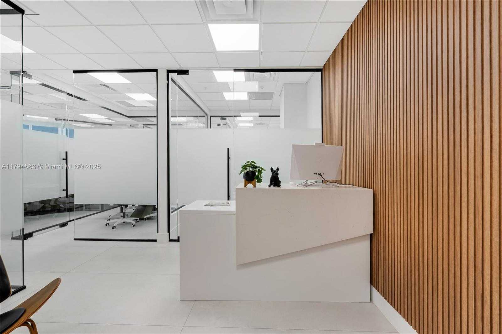 Small Image of 800 SOUTH EAST 4TH AVE #511, Hallandale Beach Number 3