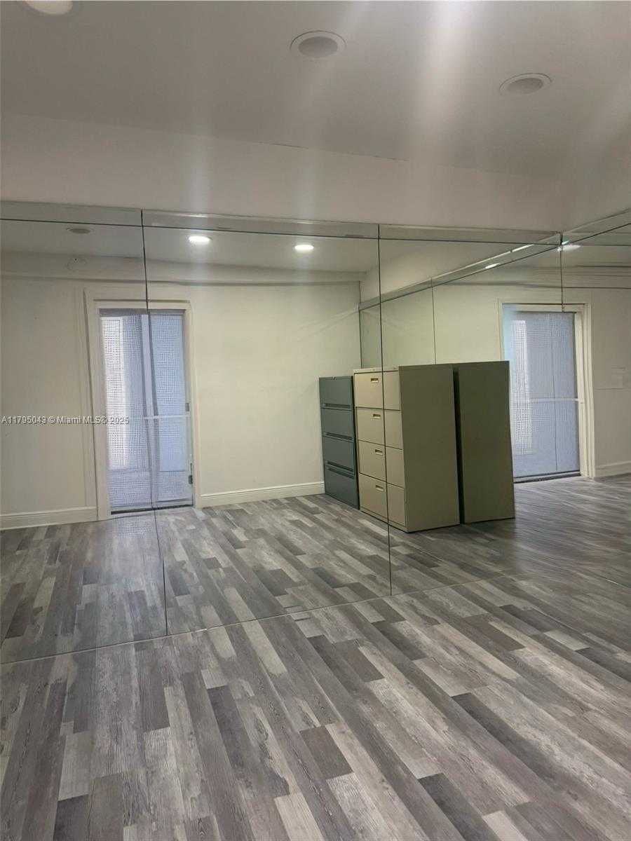 Small Image of 5779 NORTH WEST 151ST ST, Miami Lakes Number 8