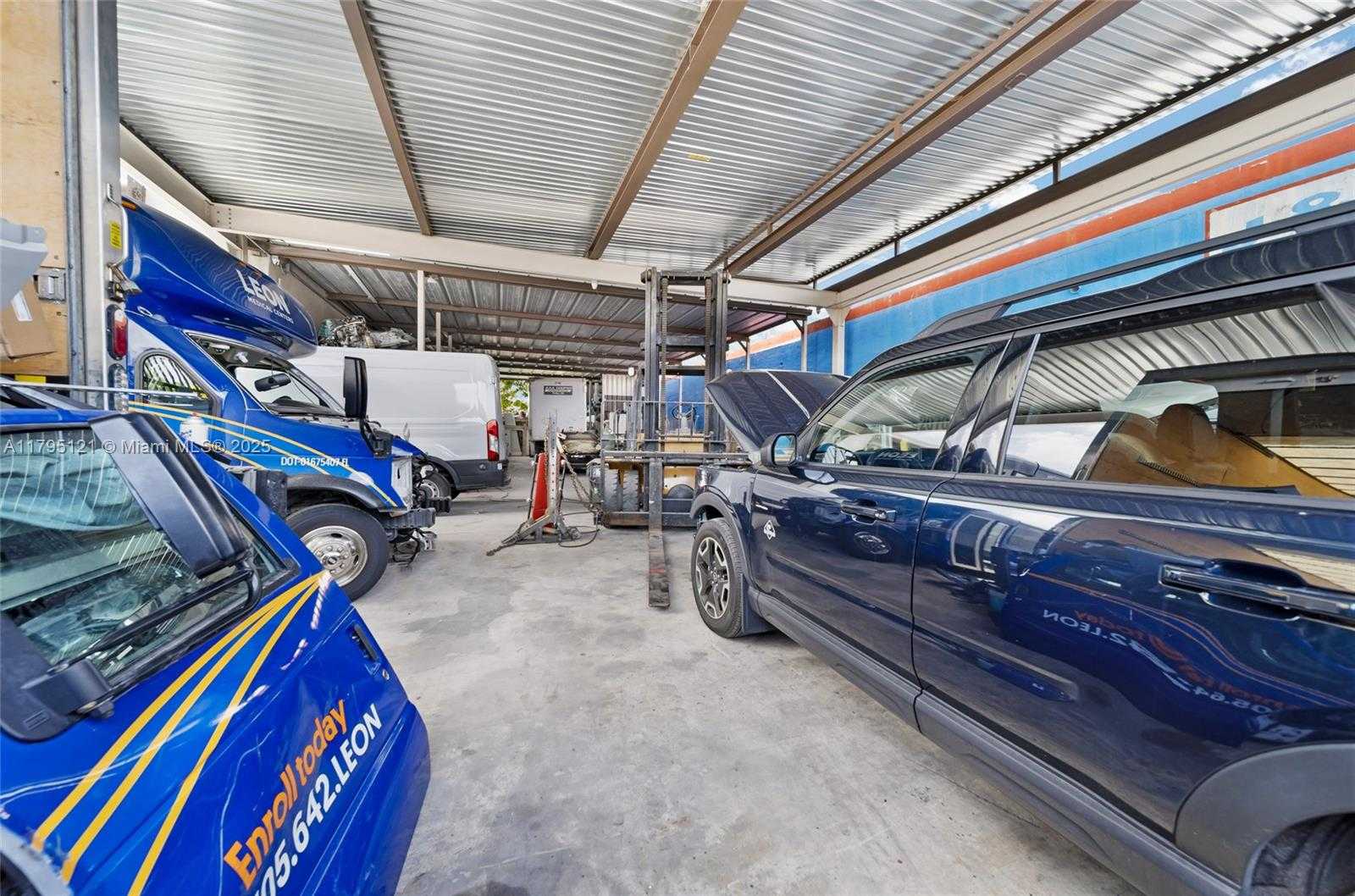 Small Image of 3082 NORTH WEST 62ND ST, Miami Number 10