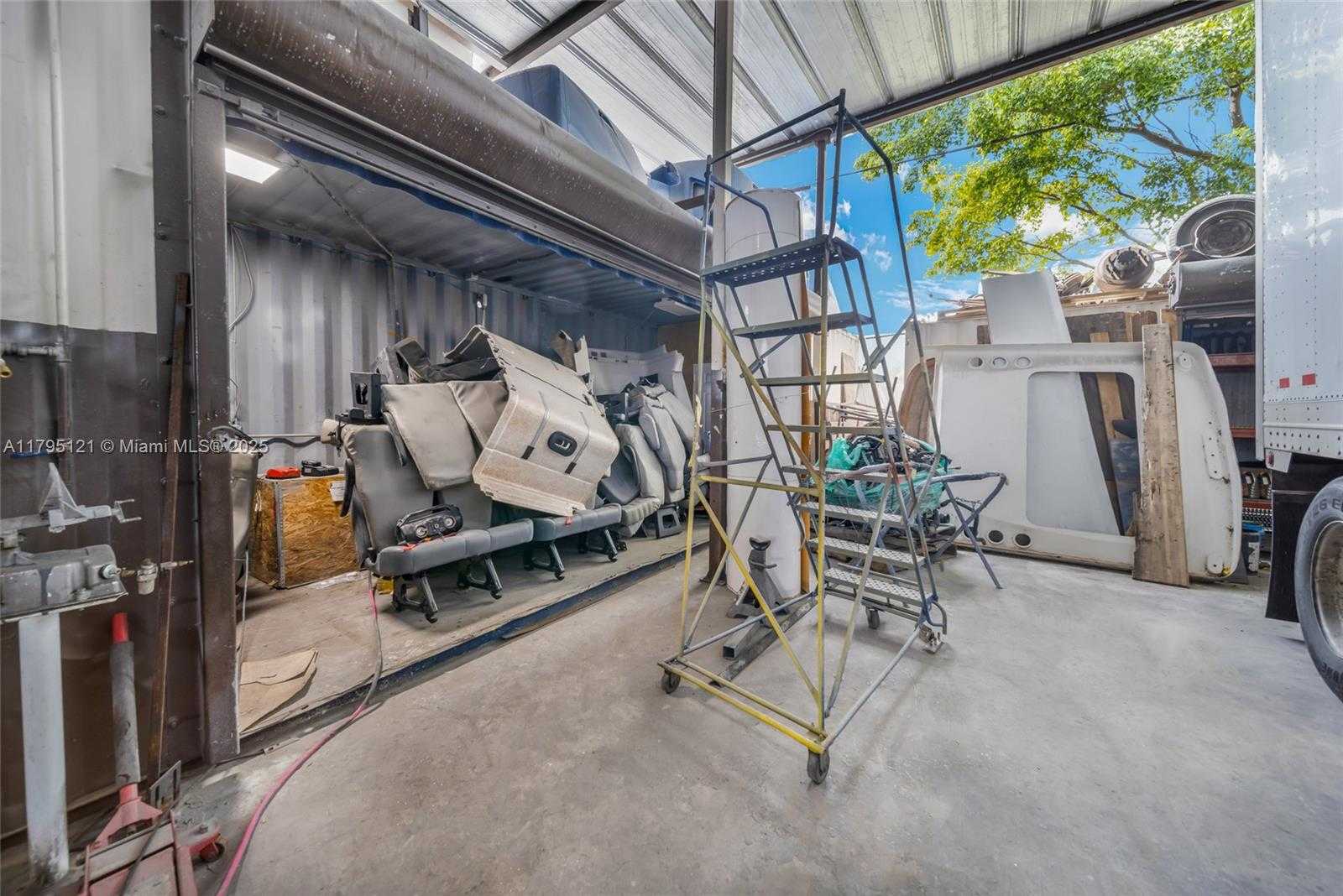 Small Image of 3082 NORTH WEST 62ND ST, Miami Number 11