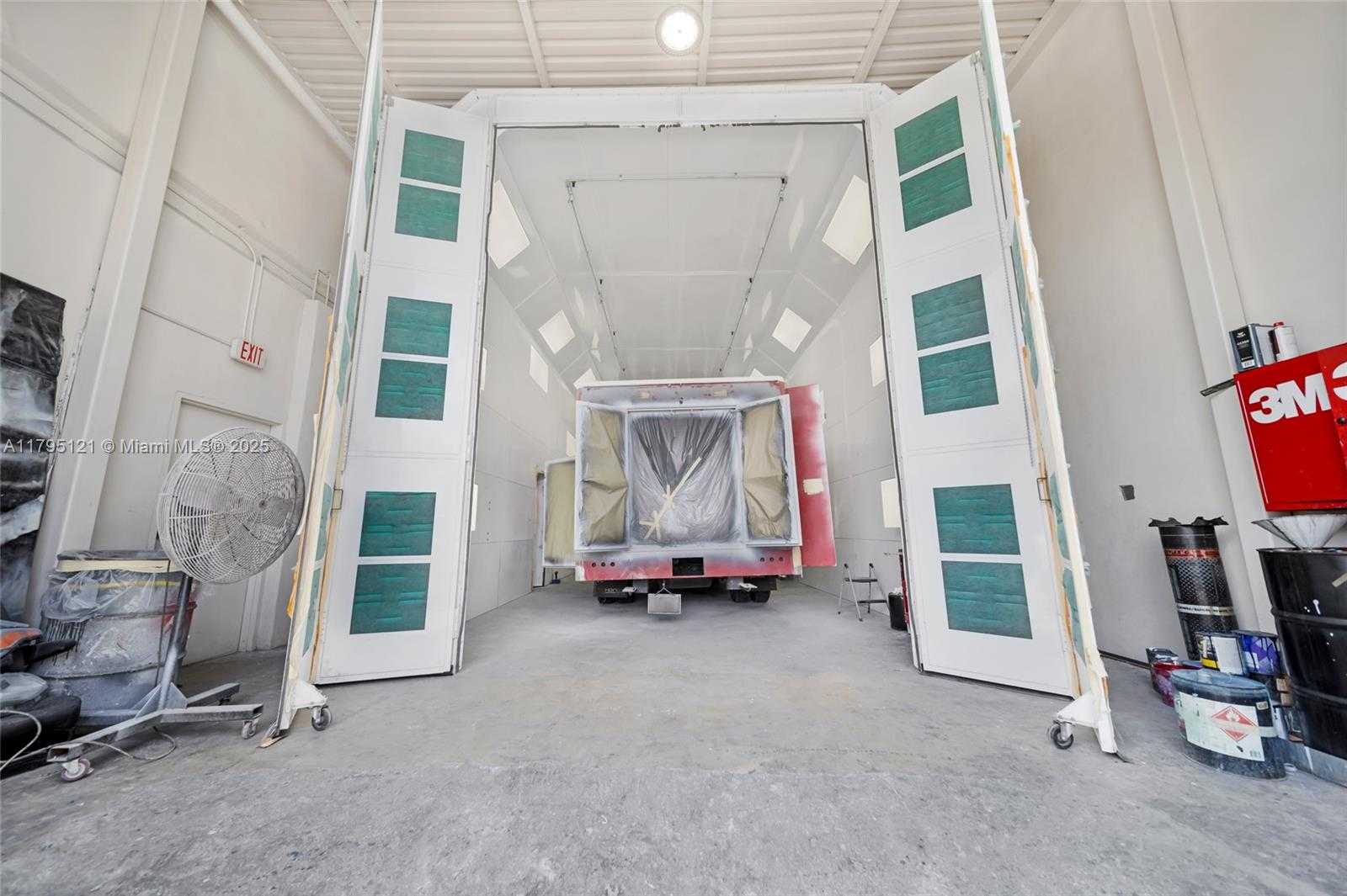 Small Image of 3082 NORTH WEST 62ND ST, Miami Number 14