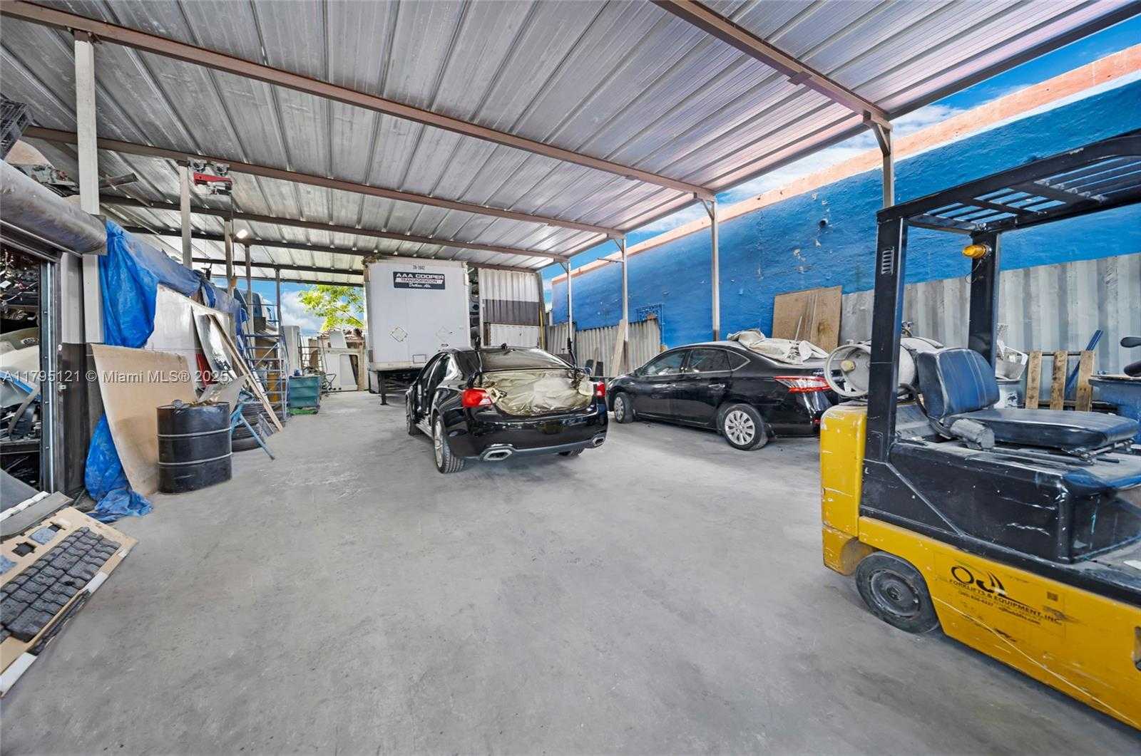 Small Image of 3082 NORTH WEST 62ND ST, Miami Number 26