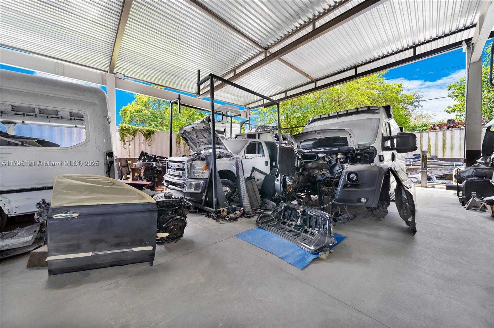Small Image of 3082 NORTH WEST 62ND ST, Miami Number 33