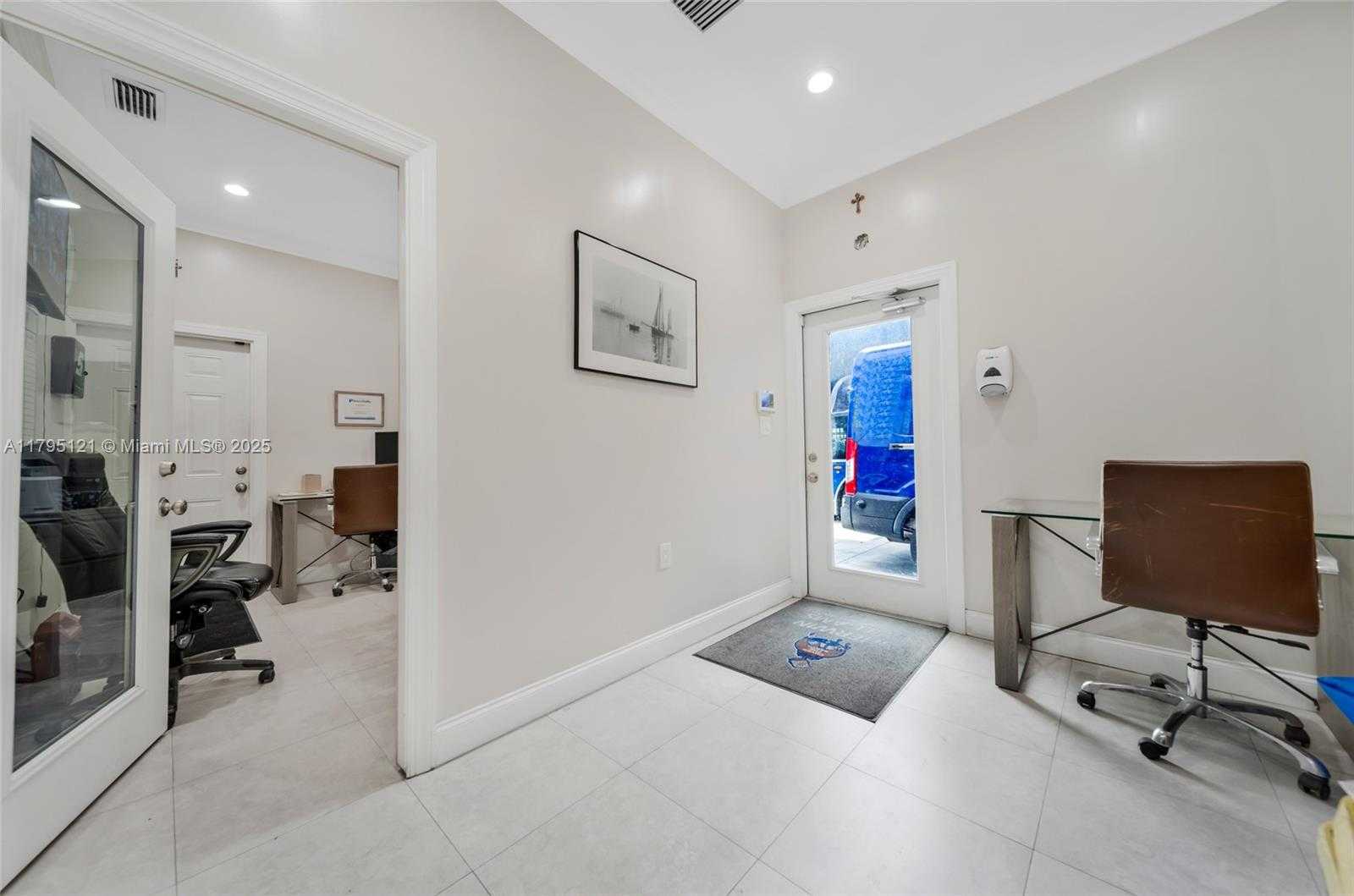 Small Image of 3082 NORTH WEST 62ND ST, Miami Number 57