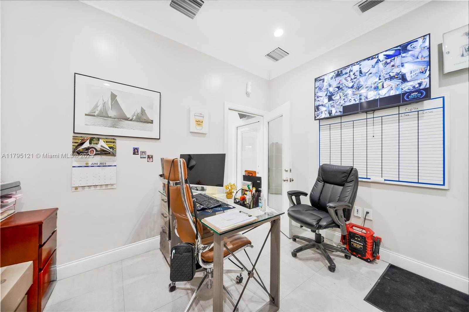 Small Image of 3082 NORTH WEST 62ND ST, Miami Number 60