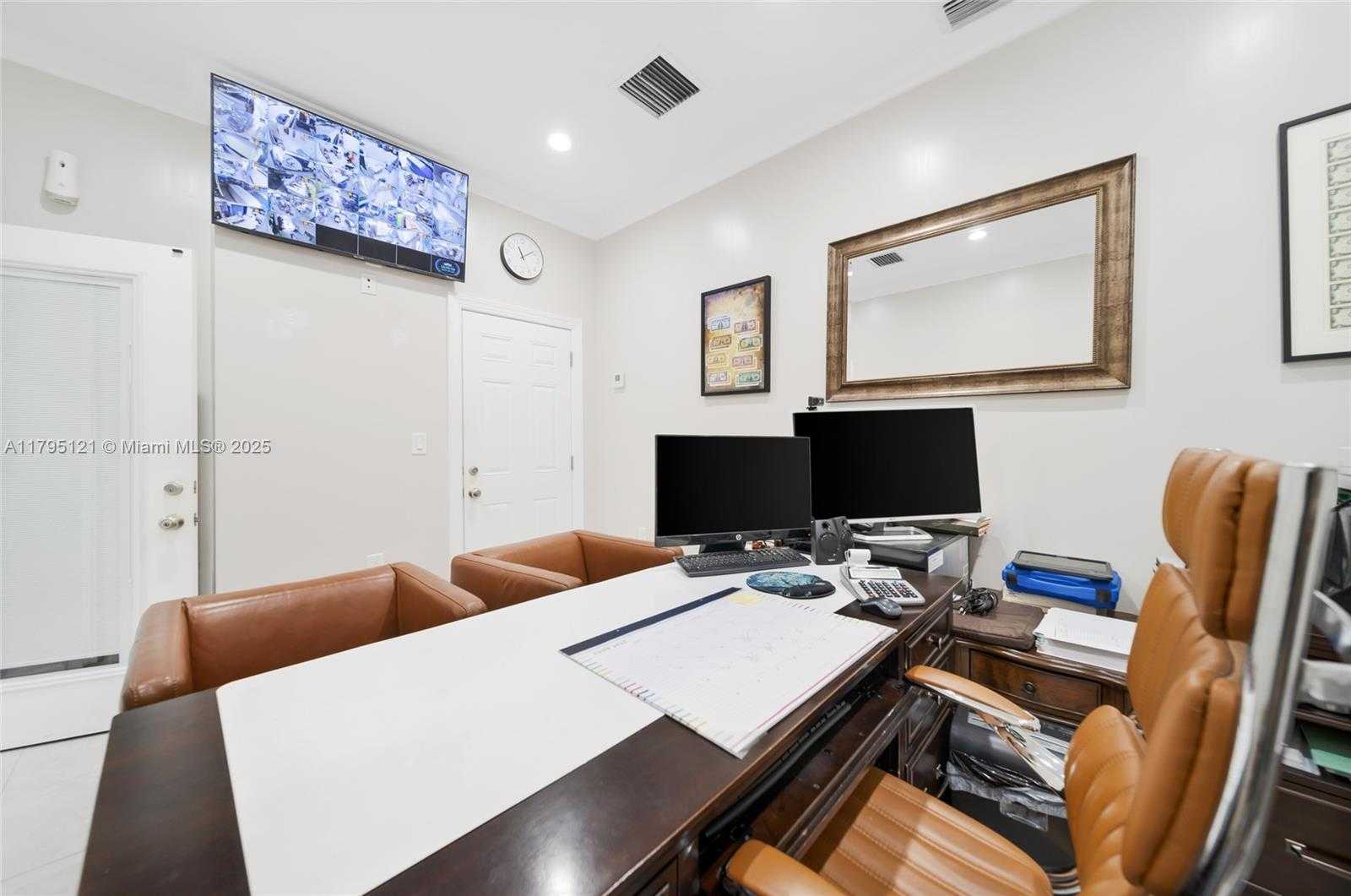Small Image of 3082 NORTH WEST 62ND ST, Miami Number 61