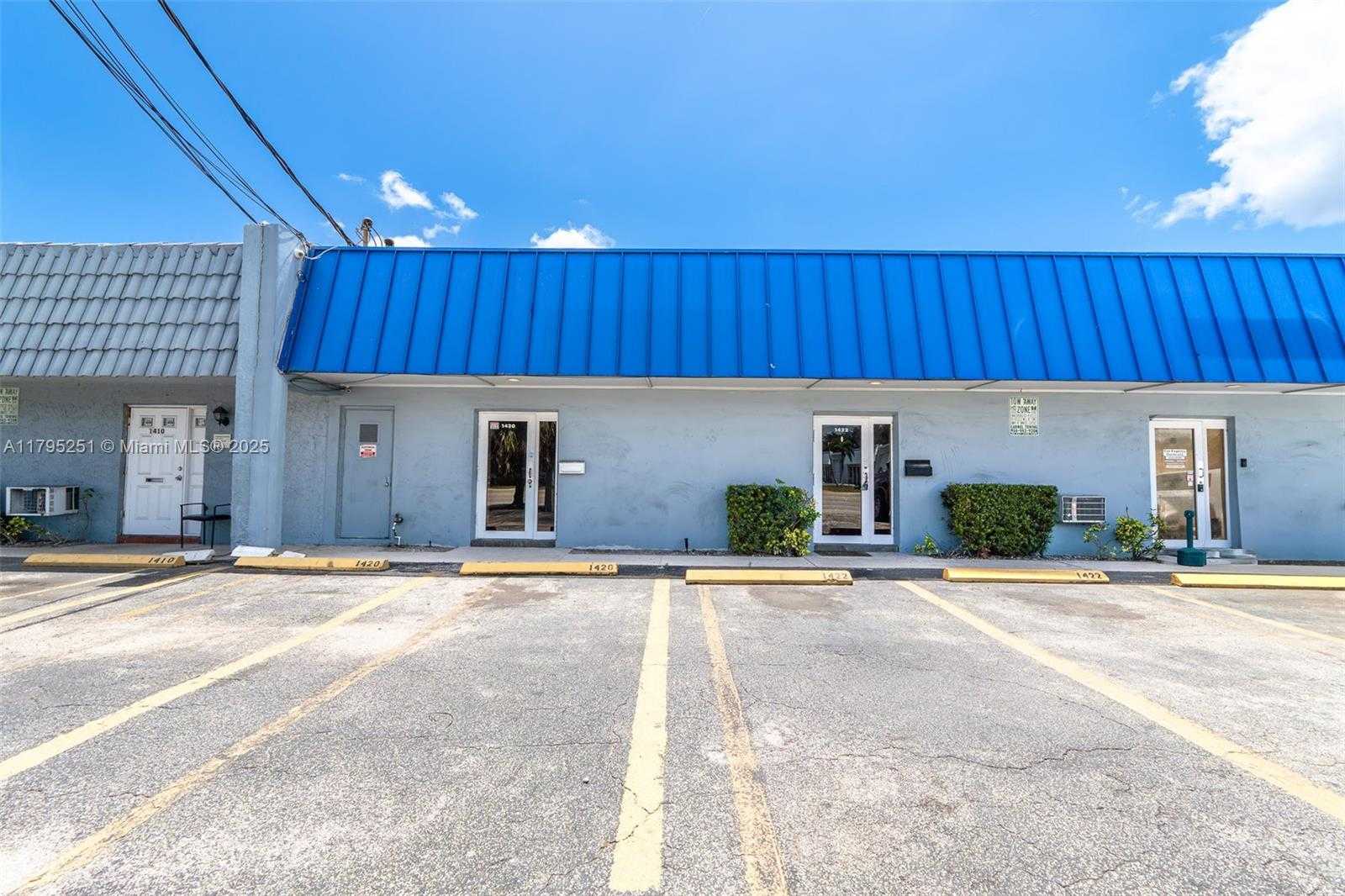 Small Image of 1420 SOUTH WEST 12TH AVE #1422, Pompano Beach Number 3