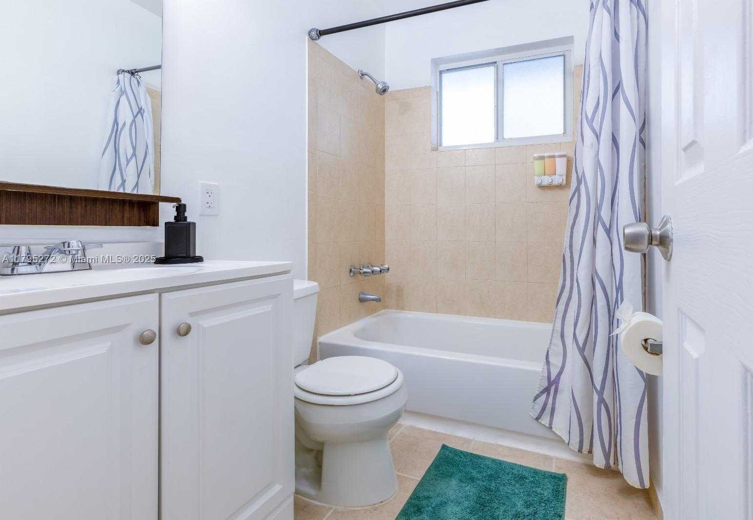 Small Image of 828 SOUTH WEST 2ND ST, Miami Number 14