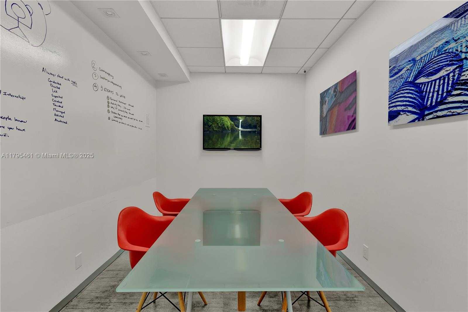 Small Image of 2450 HOLLYWOOD BLVD ##310, Hollywood Number 6