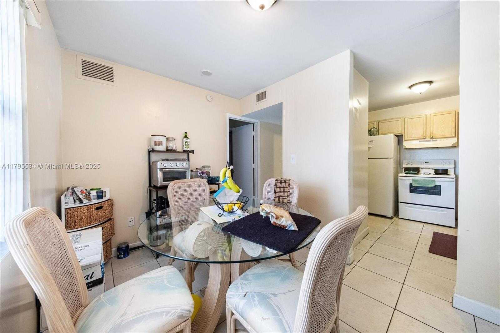 Small Image of 2221 NORTH WEST 58TH AVE, Lauderhill Number 38