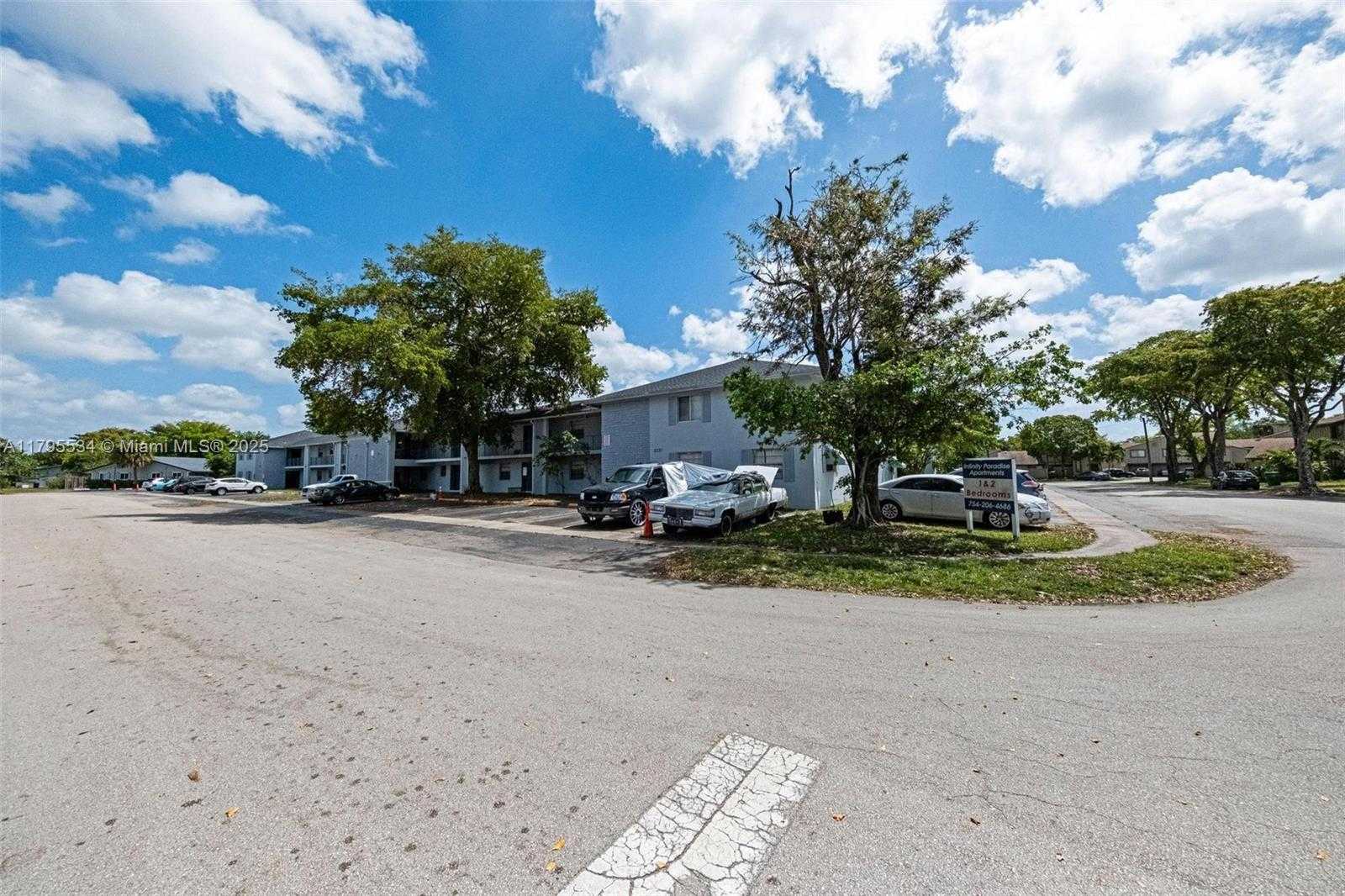 Small Image of 2221 NORTH WEST 58TH AVE, Lauderhill Number 6