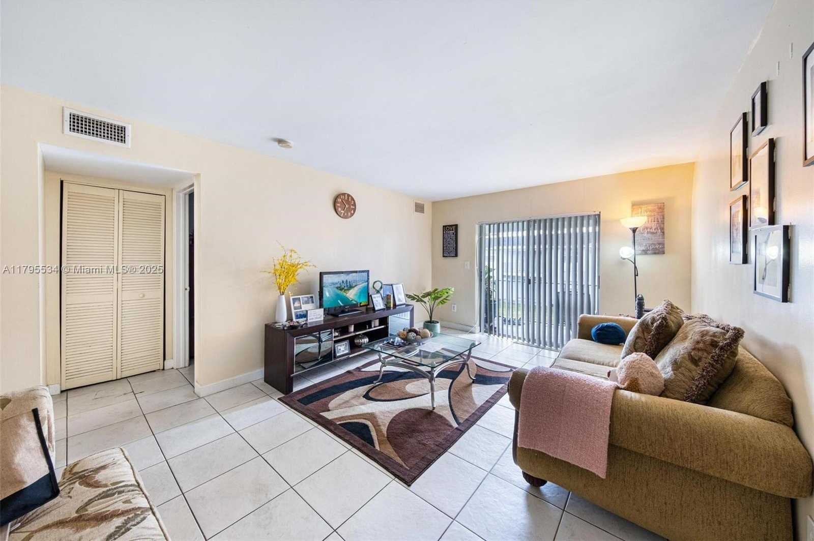 Small Image of 2221 NORTH WEST 58TH AVE, Lauderhill Number 9