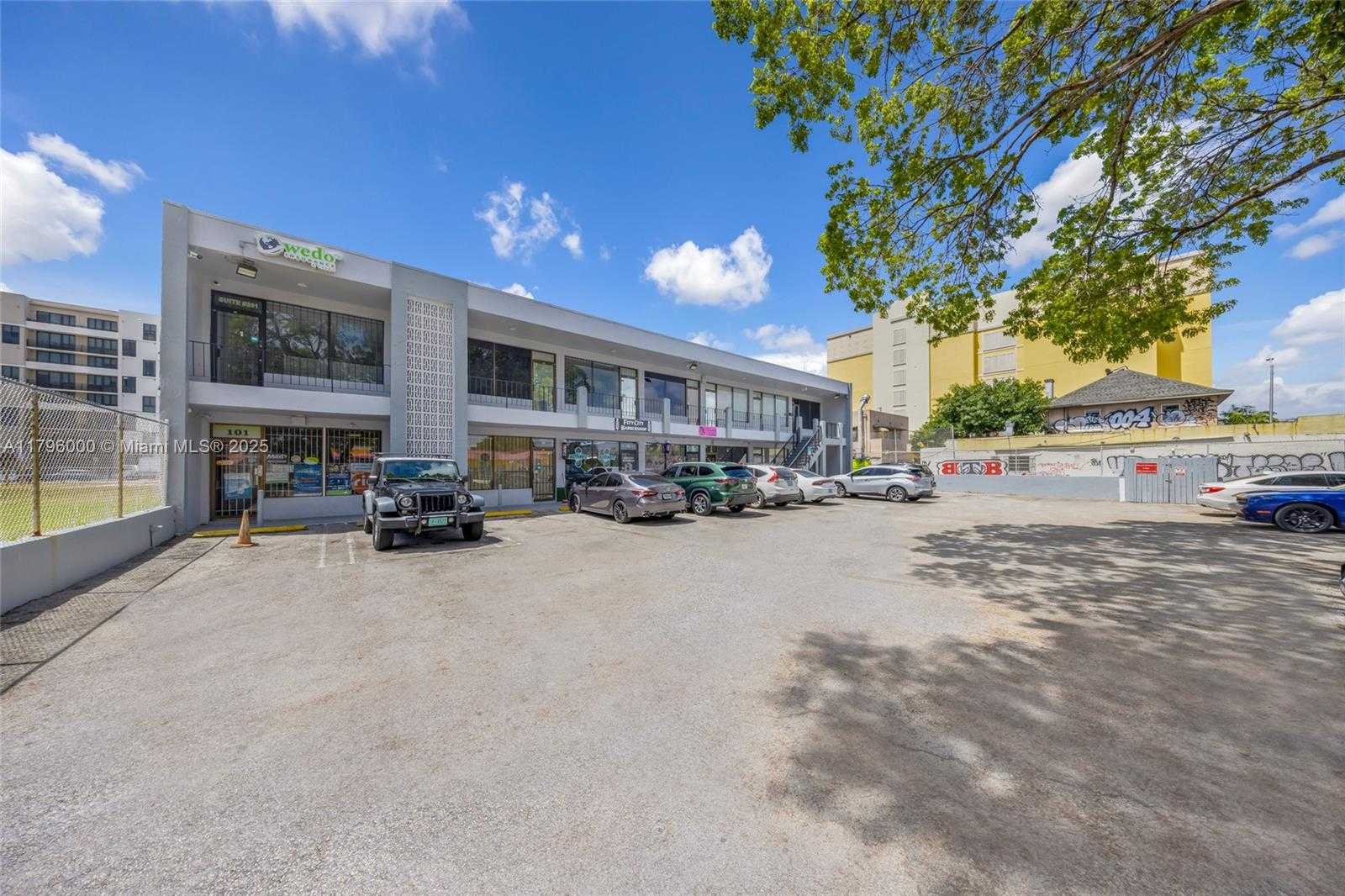 Small Image of 752 WEST FLAGLER ST, Miami Number 5