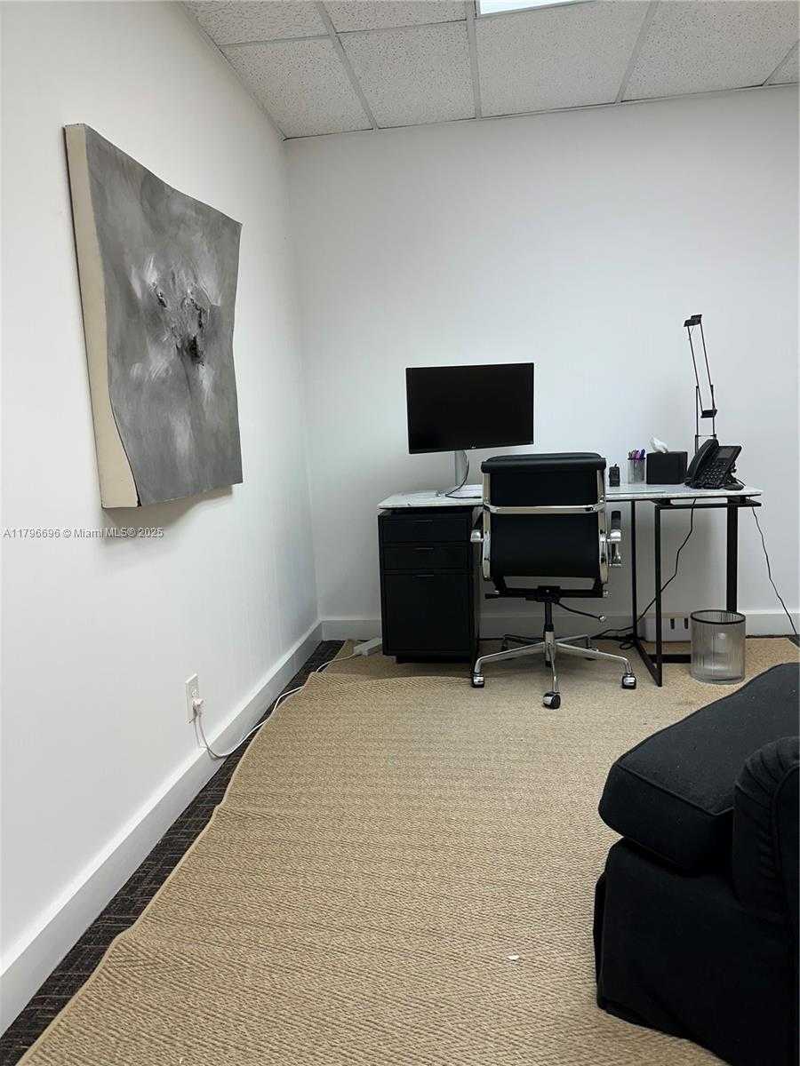 Small Image of 9200 NORTH EAST 6TH AVE ##1, Miami Shores Number 4
