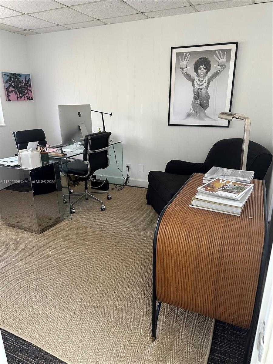 Small Image of 9200 NORTH EAST 6TH AVE ##1, Miami Shores Number 5