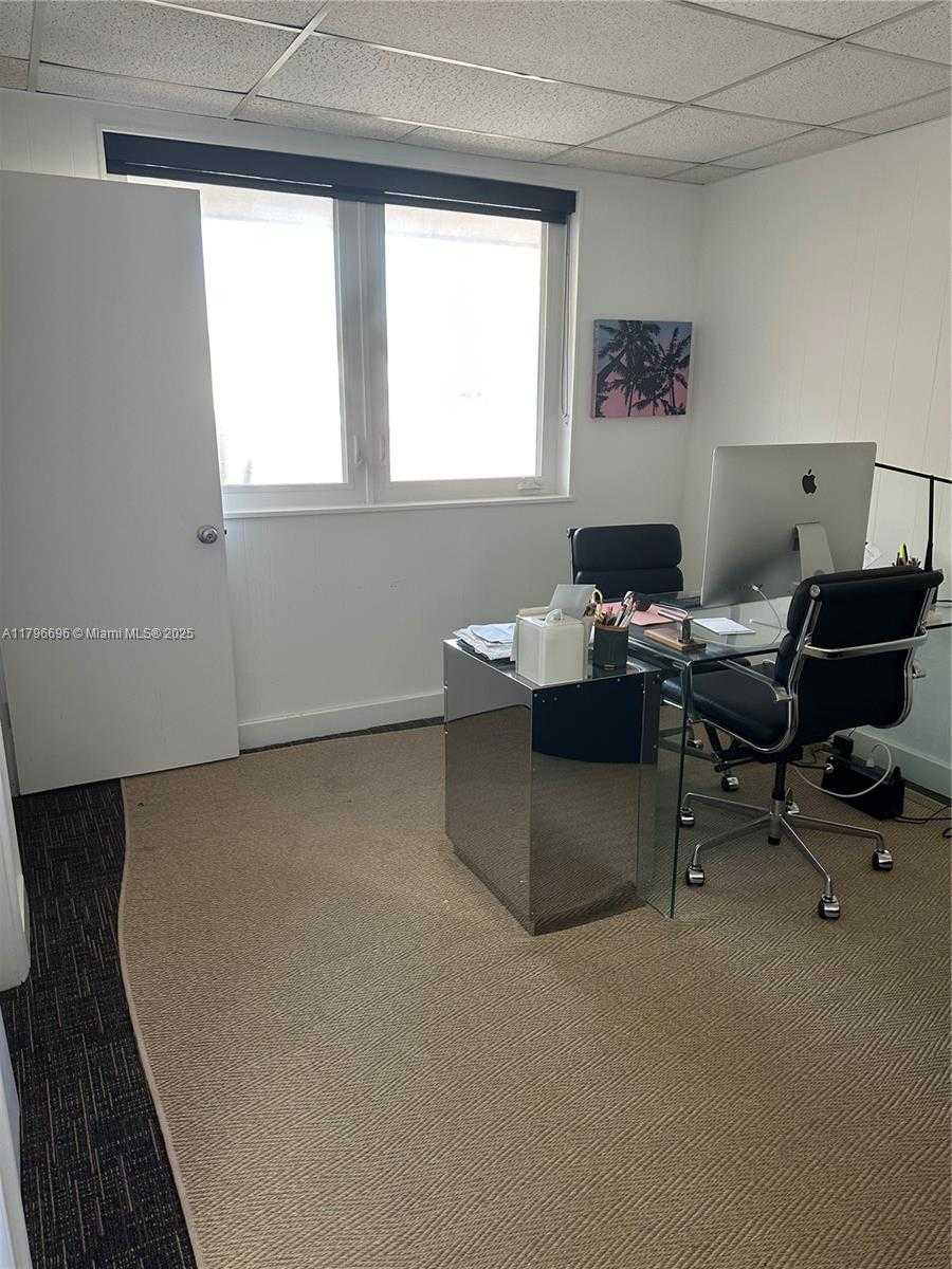 Small Image of 9200 NORTH EAST 6TH AVE ##1, Miami Shores Number 7