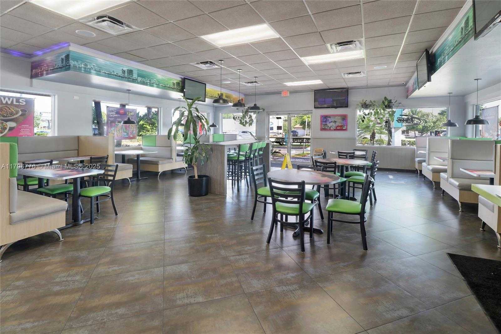 Small Image of 750 WEST SAMPLE RD, Pompano Beach Number 13
