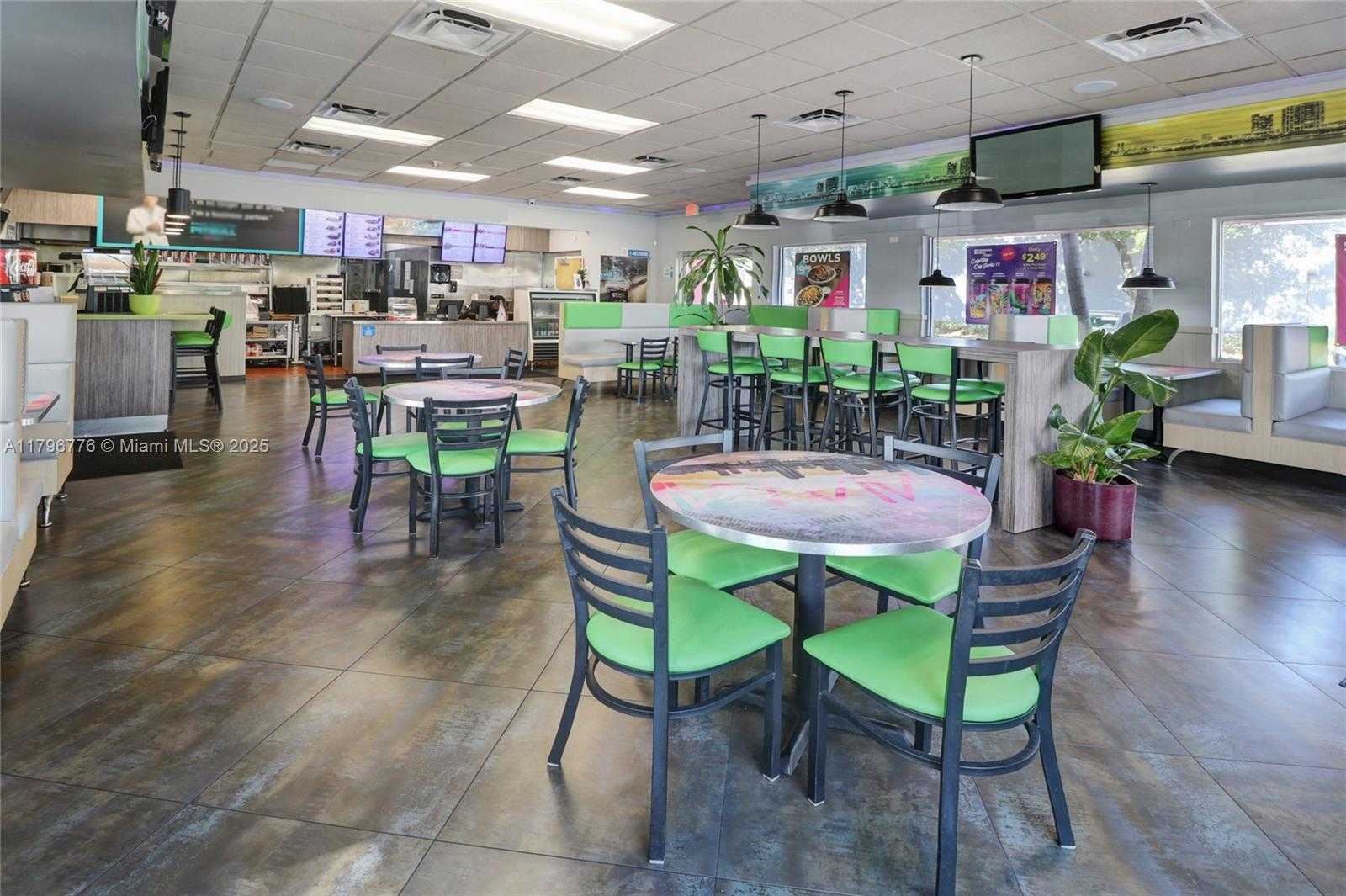 Small Image of 750 WEST SAMPLE RD, Pompano Beach Number 15
