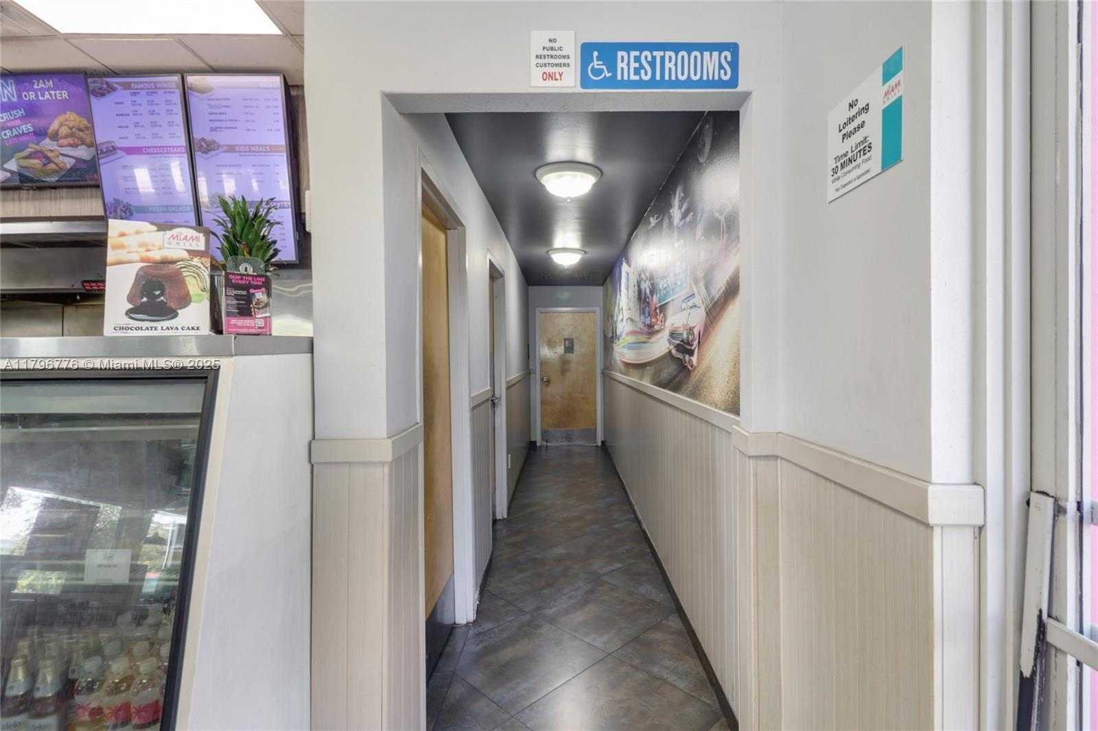 Small Image of 750 WEST SAMPLE RD, Pompano Beach Number 24