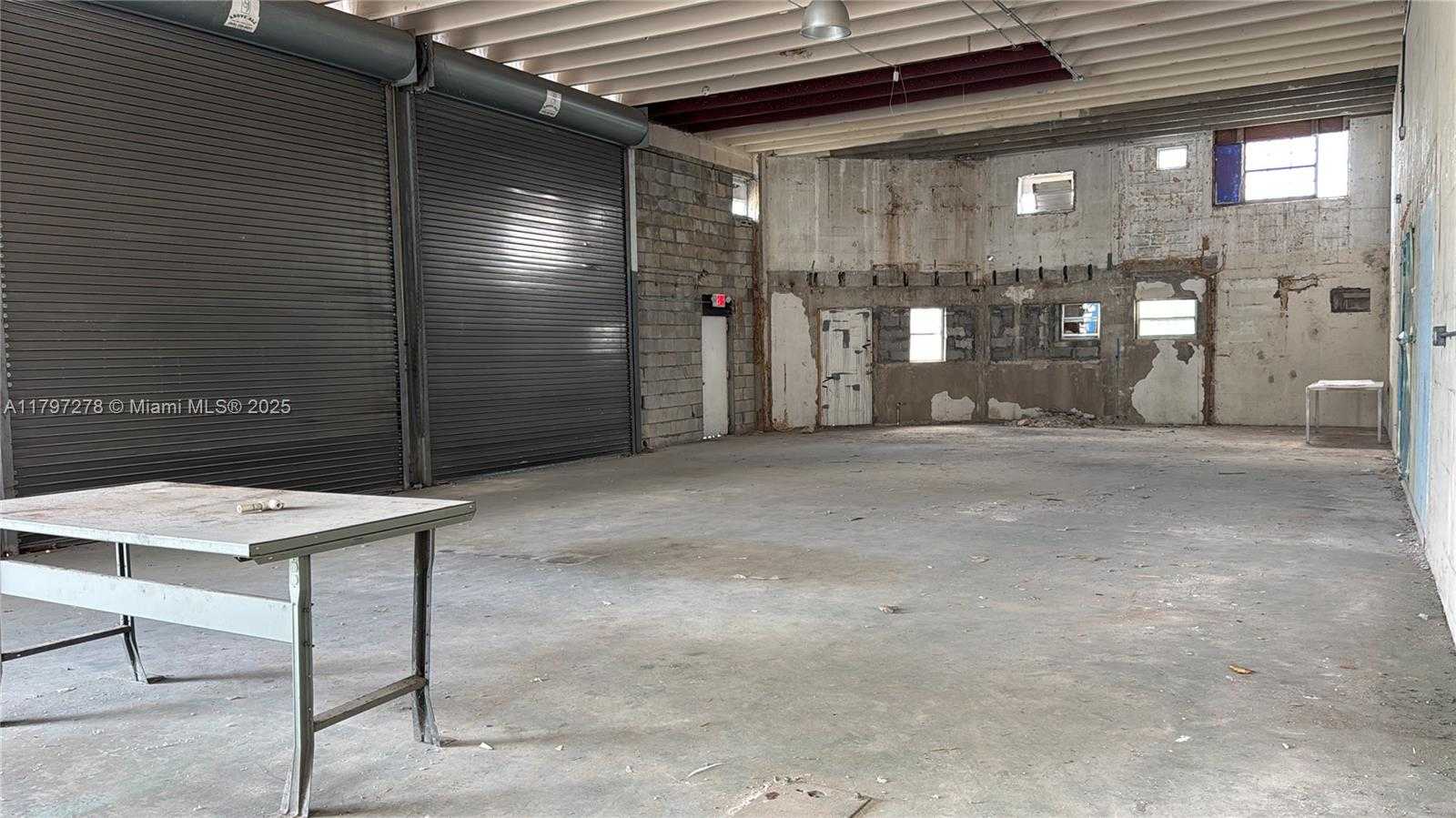 Small Image of 748 NORTH WEST 24TH ST, Miami Number 6