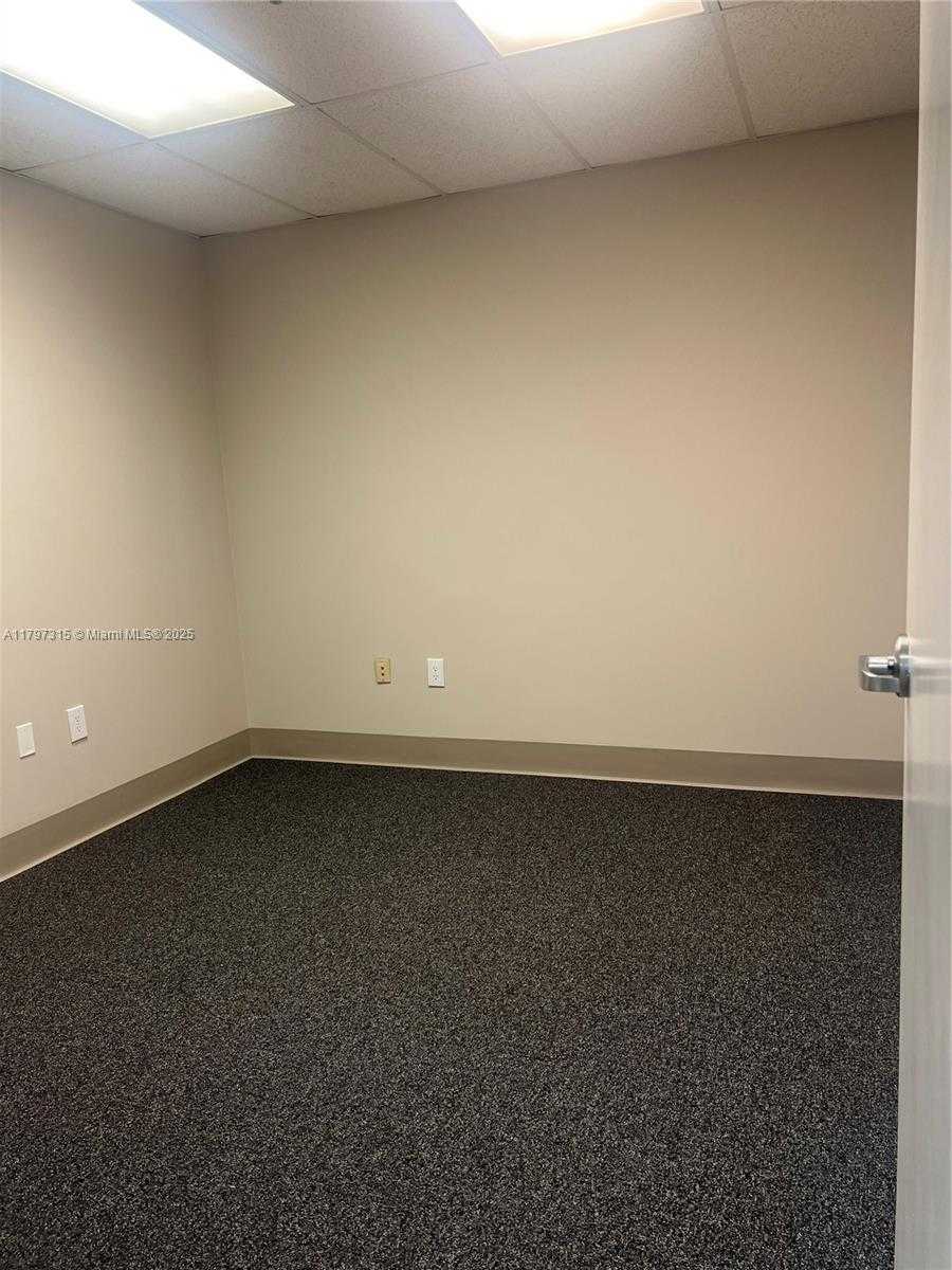 Small Image of 3450 NORTH WEST 115TH AVE, Doral Number 10