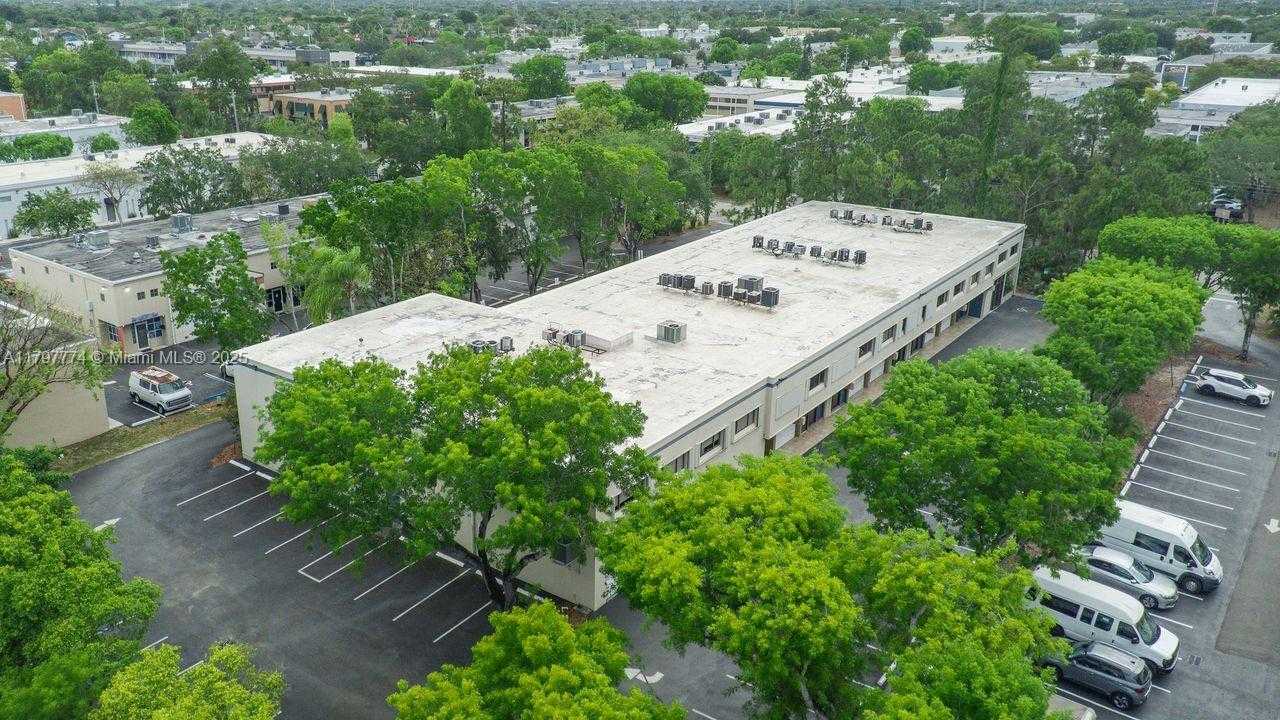 Small Image of 12350 SOUTH WEST 132ND CT #204, Miami Number 15