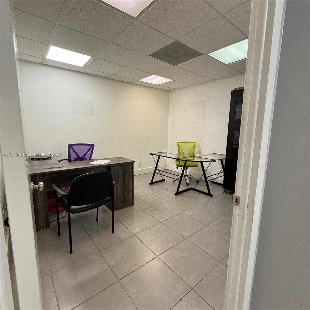 Small Image of 500 NORTH WEST 165TH ST RD #101, Miami Number 13