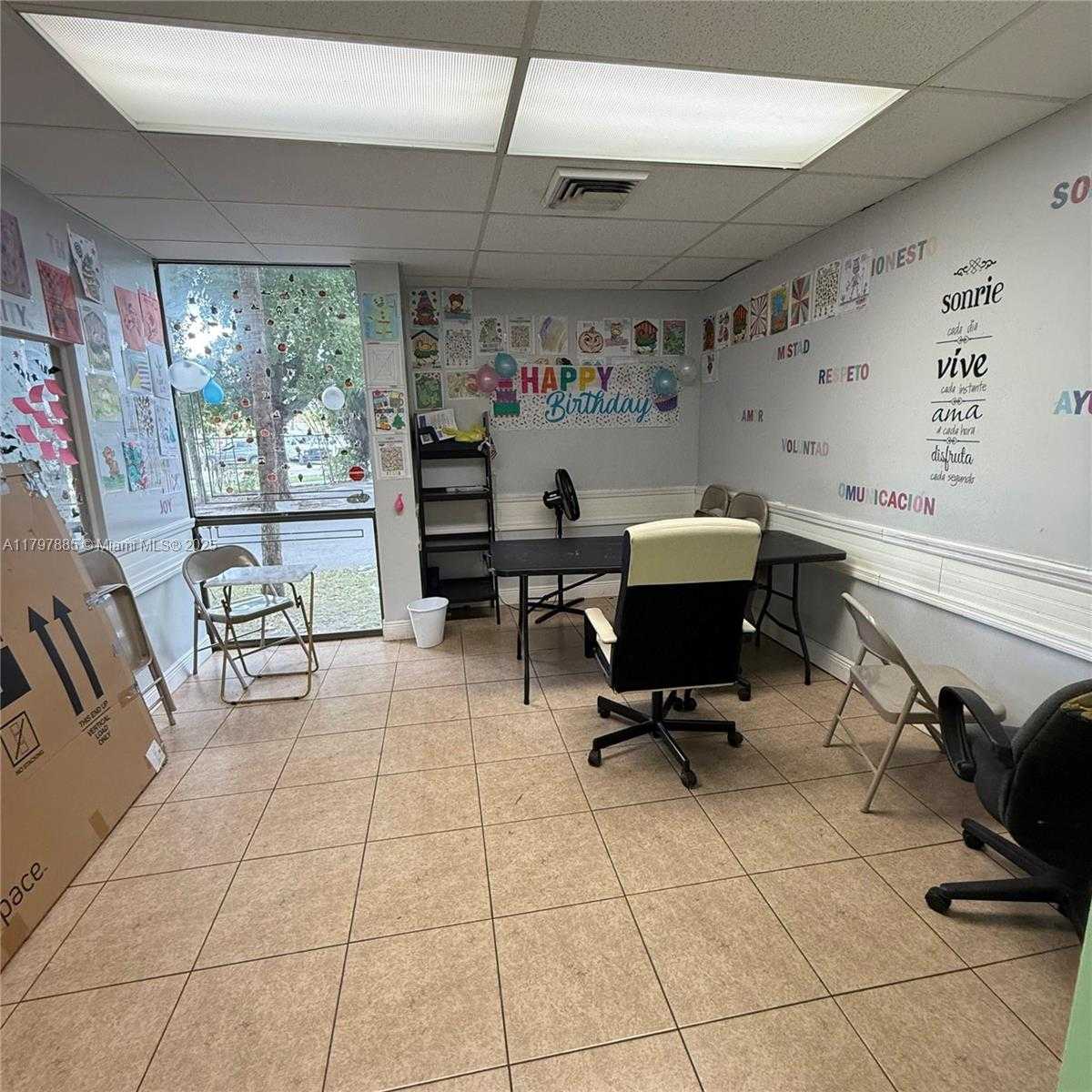 Small Image of 500 NORTH WEST 165TH ST RD #101, Miami Number 21