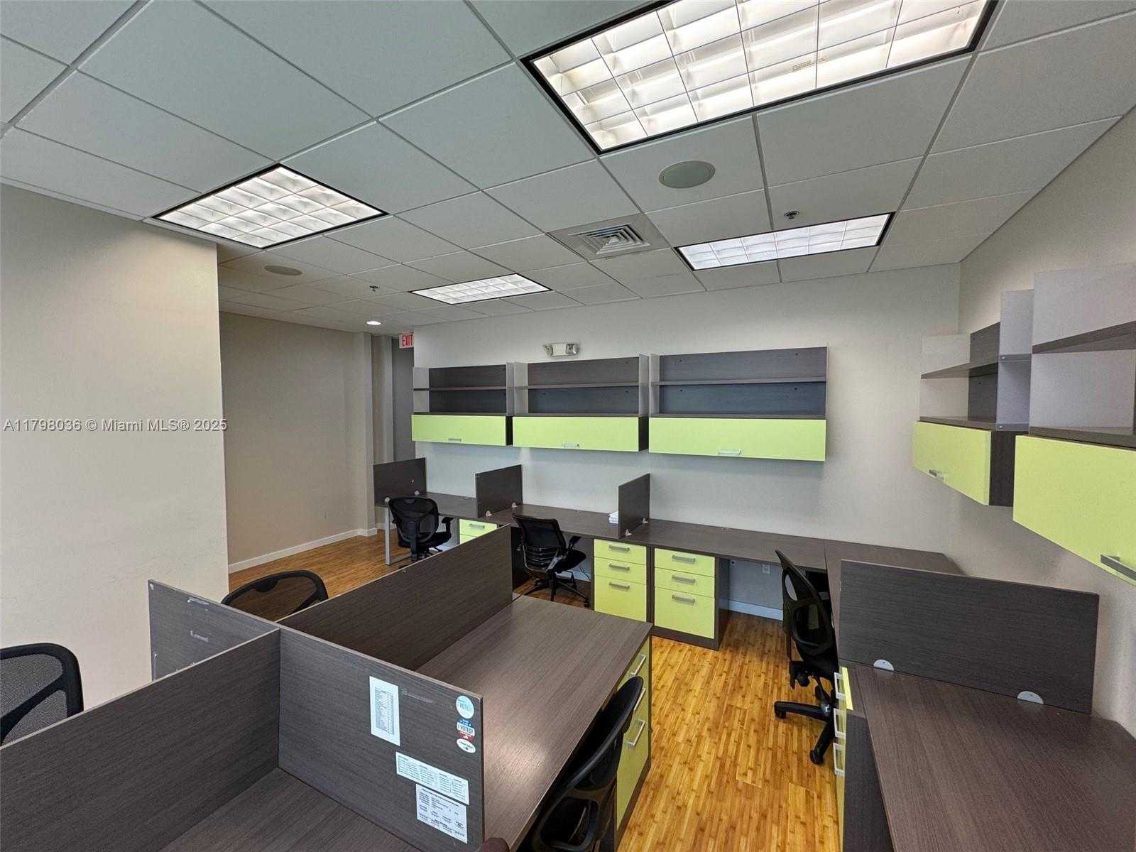 Small Image of 20900 NORTH EAST 30TH AVE #503, Aventura Number 13