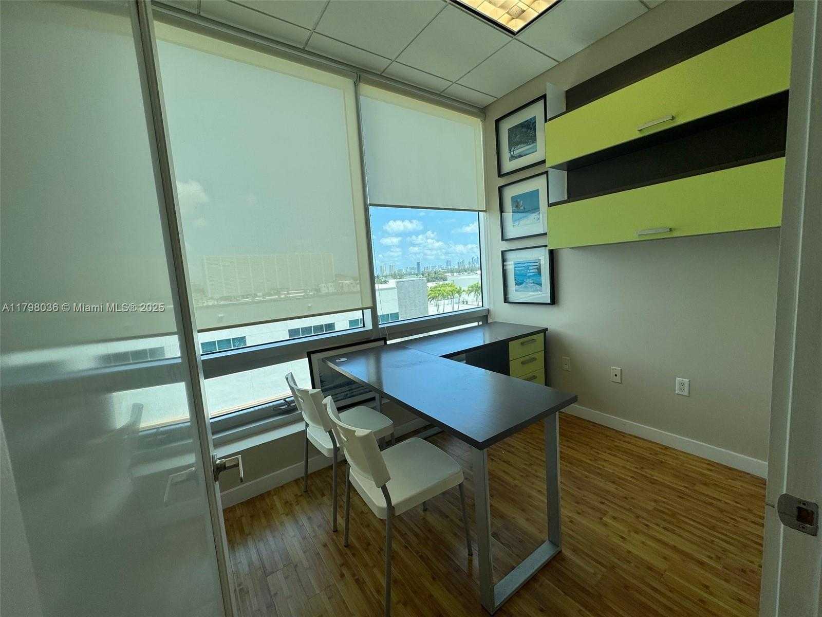 Small Image of 20900 NORTH EAST 30TH AVE #503, Aventura Number 15