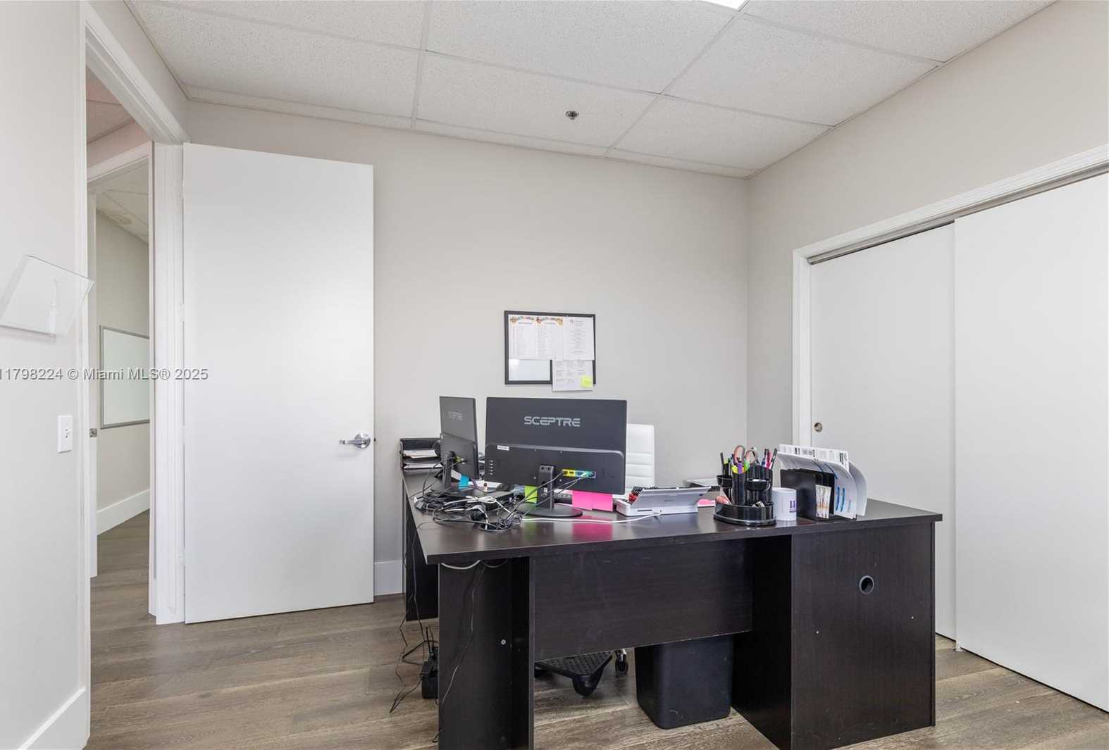 Small Image of 1200 SOUTH ROGERS CIR #9, Boca Raton Number 38