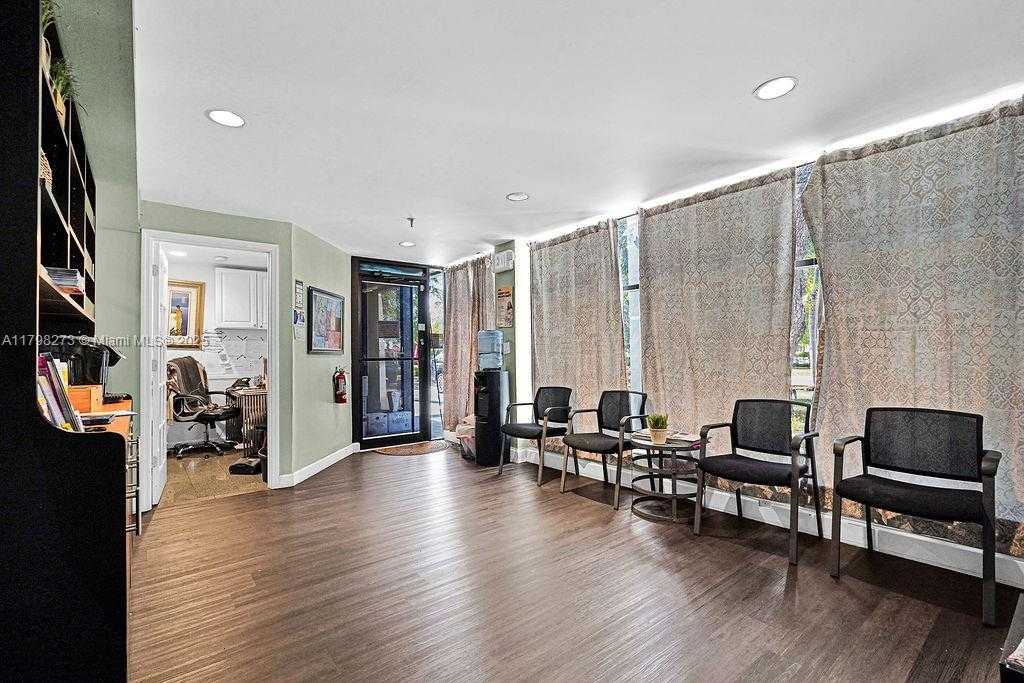 Small Image of 1590 NORTH EAST 162ND ST, North Miami Beach Number 13