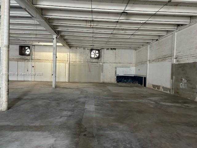 Small Image of 3075 SOUTH WEST 39TH AVE, Miami Number 7