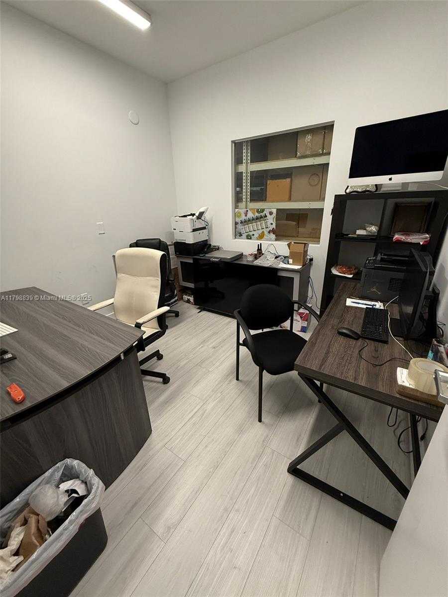 Small Image of 10428 WEST STATE ROAD 84, Davie Number 10