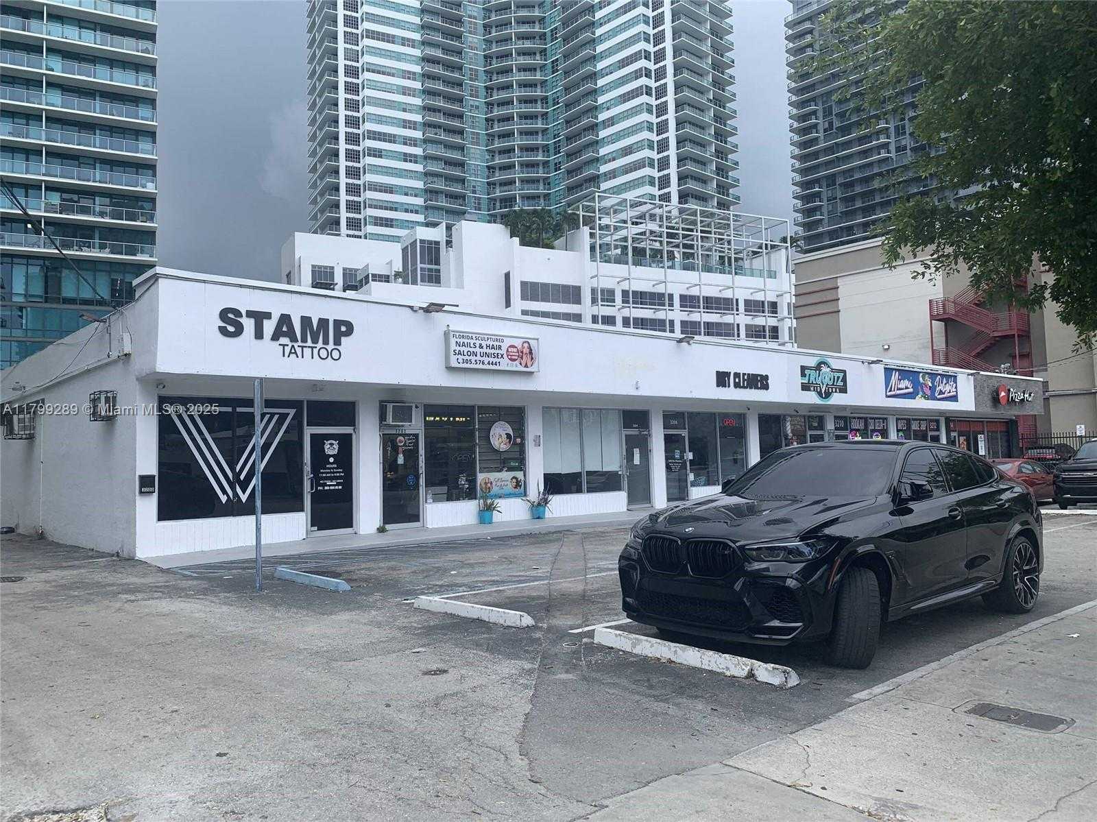 Small Image of 3200 NORTH EAST 2ND AVE #3204, Miami Number 7