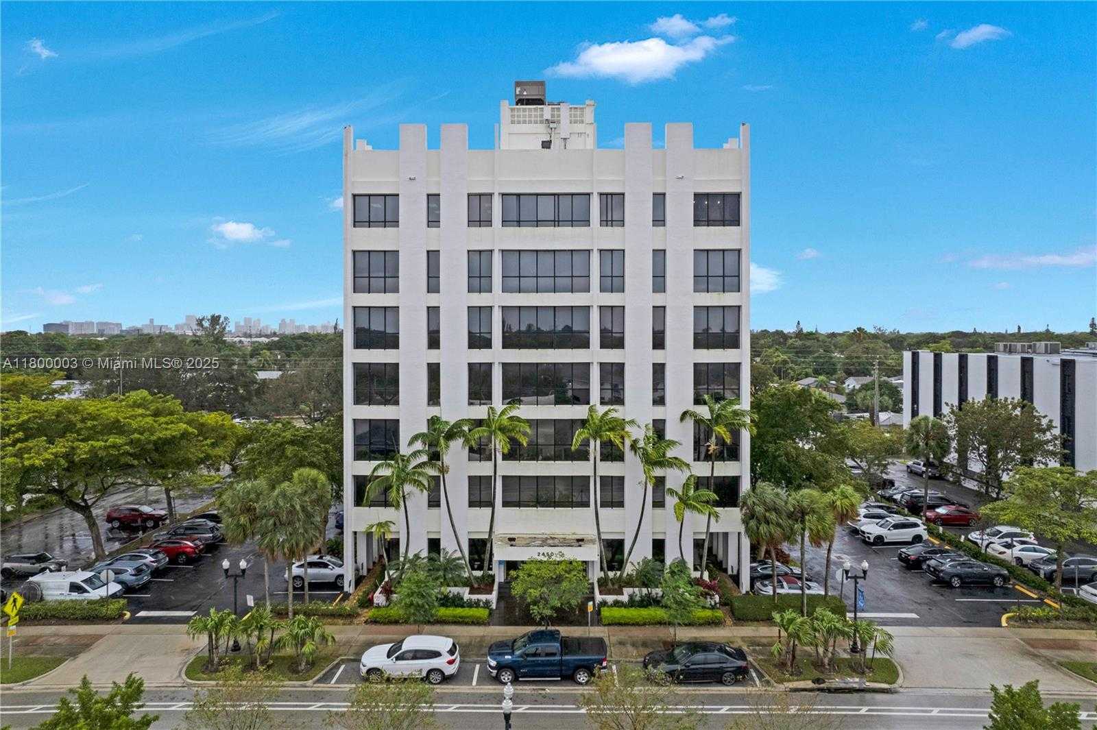 Small Image of 2450 NORTH HOLLYWOOD BLVD #601, Hollywood Number 16