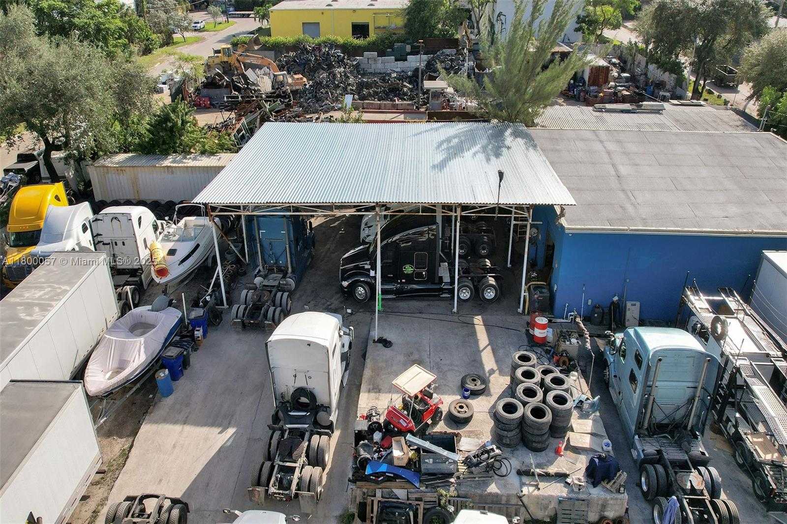 Small Image of 850 NORTH WEST 12TH TER, Pompano Beach Number 14