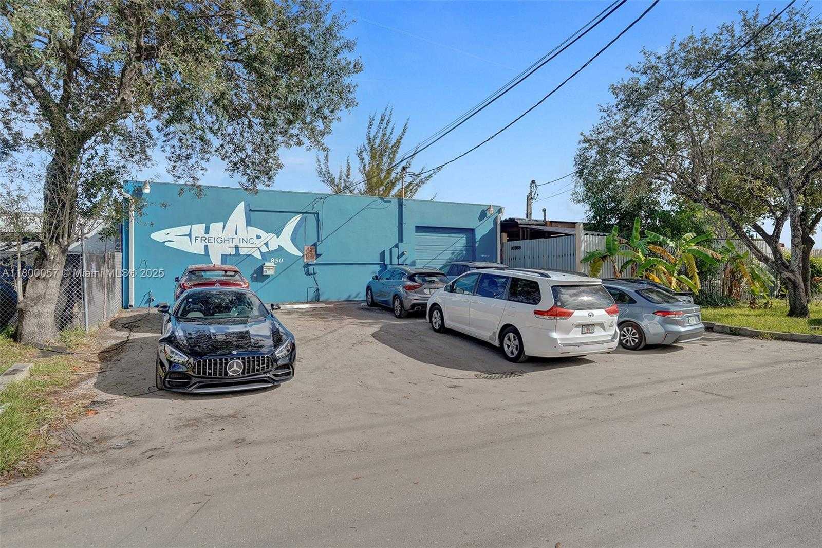 Small Image of 850 NORTH WEST 12TH TER, Pompano Beach Number 33
