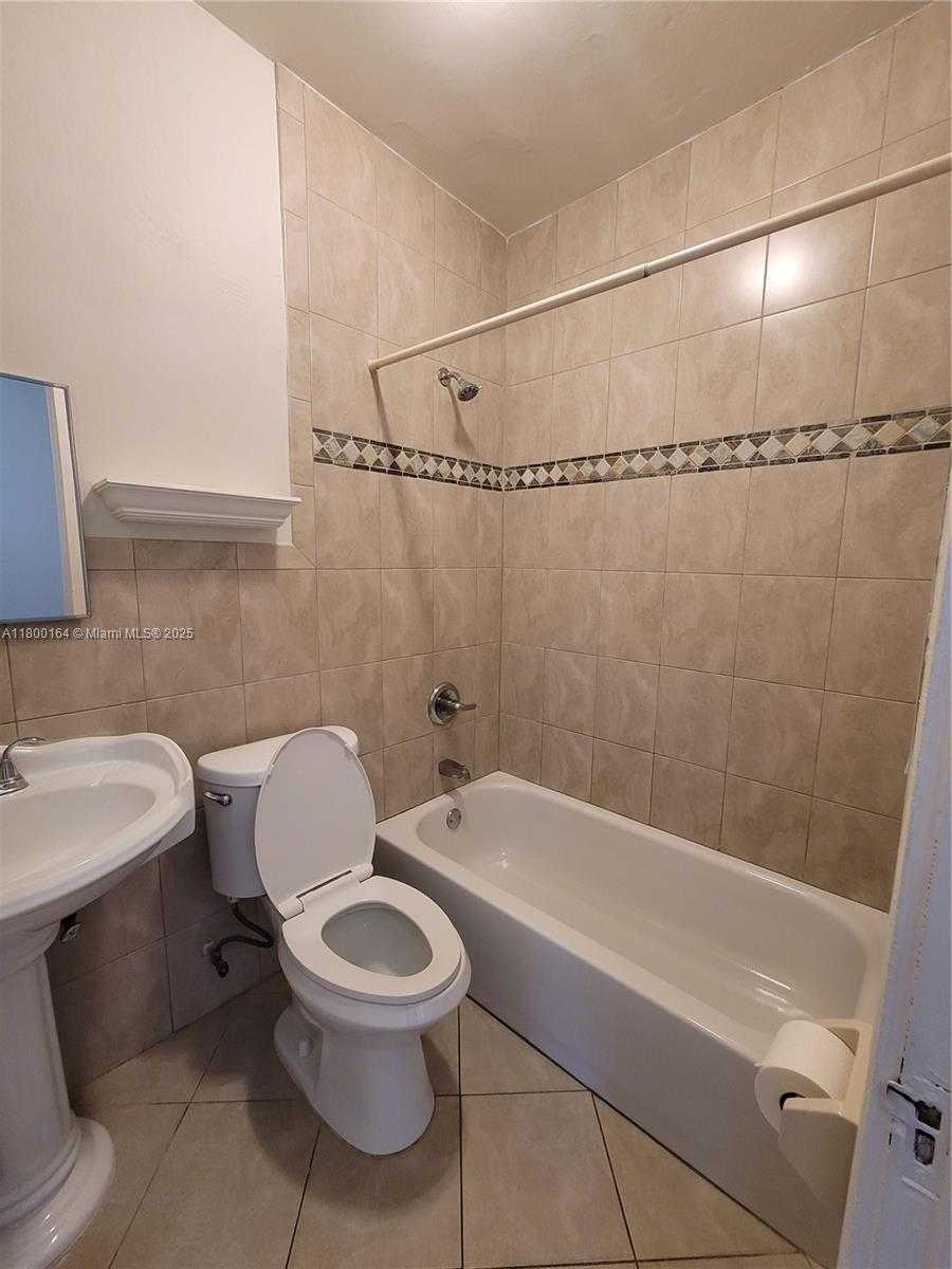 Small Image of 206 SOUTH 15TH AVE #1-6, Hollywood Number 26