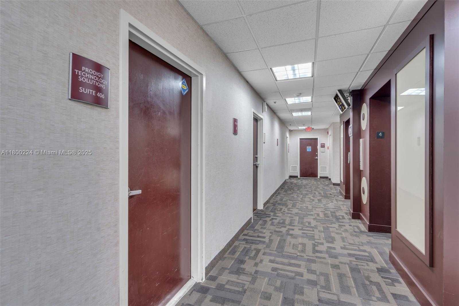 Small Image of 12550 BISCAYNE BLVD #400 & 406, North Miami Number 3