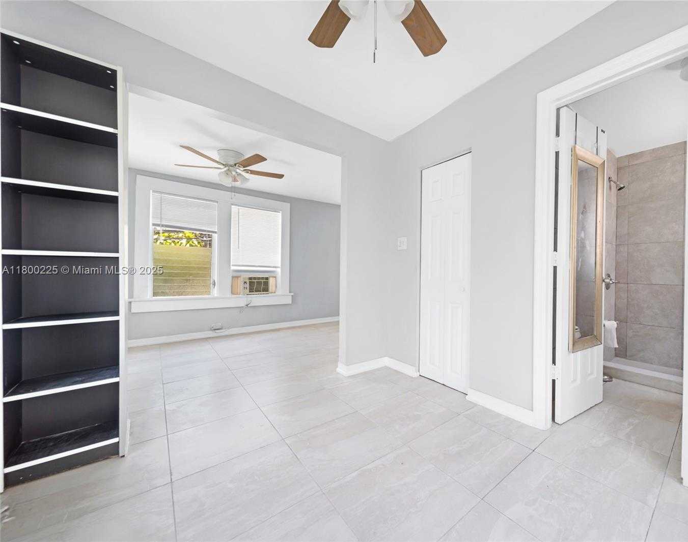 Small Image of 1621 VAN BUREN ST #1-11, Hollywood Number 18