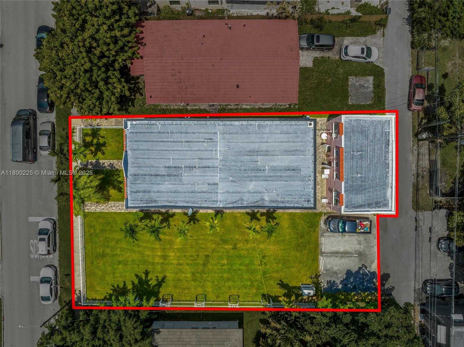 Small Image of 1621 VAN BUREN ST #1-11, Hollywood Number 28